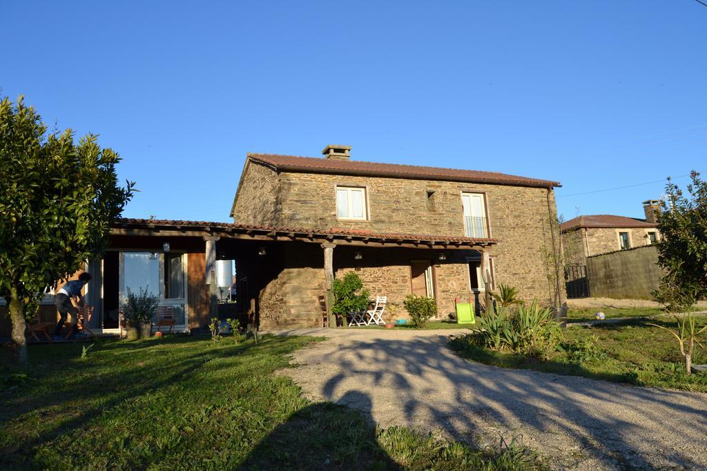 Vila Peregrina Castaneda  Exterior photo