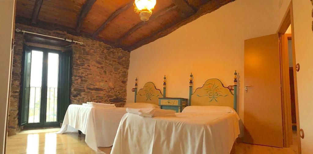 Vila Peregrina Castaneda  Exterior photo