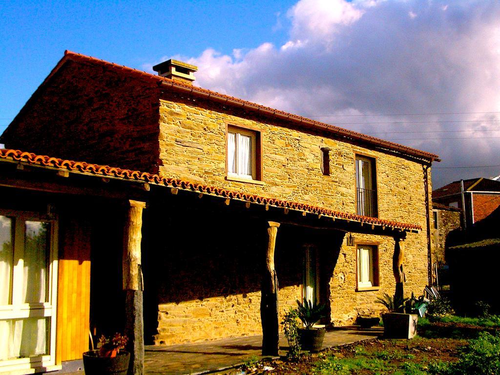 Vila Peregrina Castaneda  Exterior photo